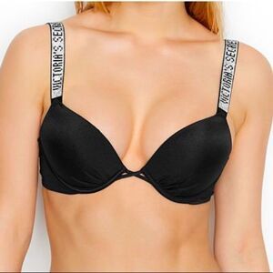 VICTORIA'S SECRET
Bombshell Swimsuit Push Up Top